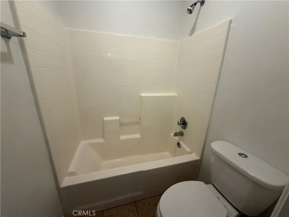 3102 San Luis Drive Lancaster, CA 93535