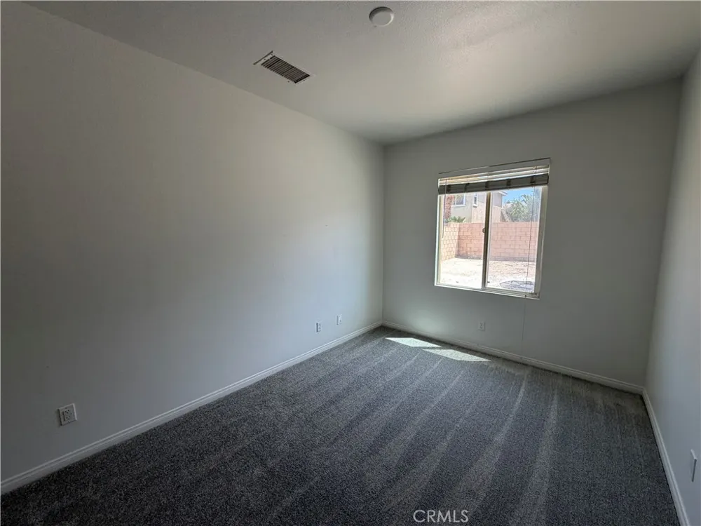 3102 San Luis Drive Lancaster, CA 93535