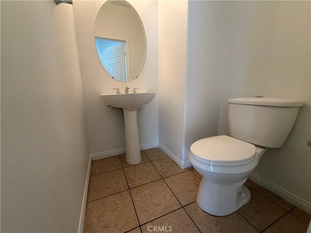 3102 San Luis Drive Lancaster, CA 93535