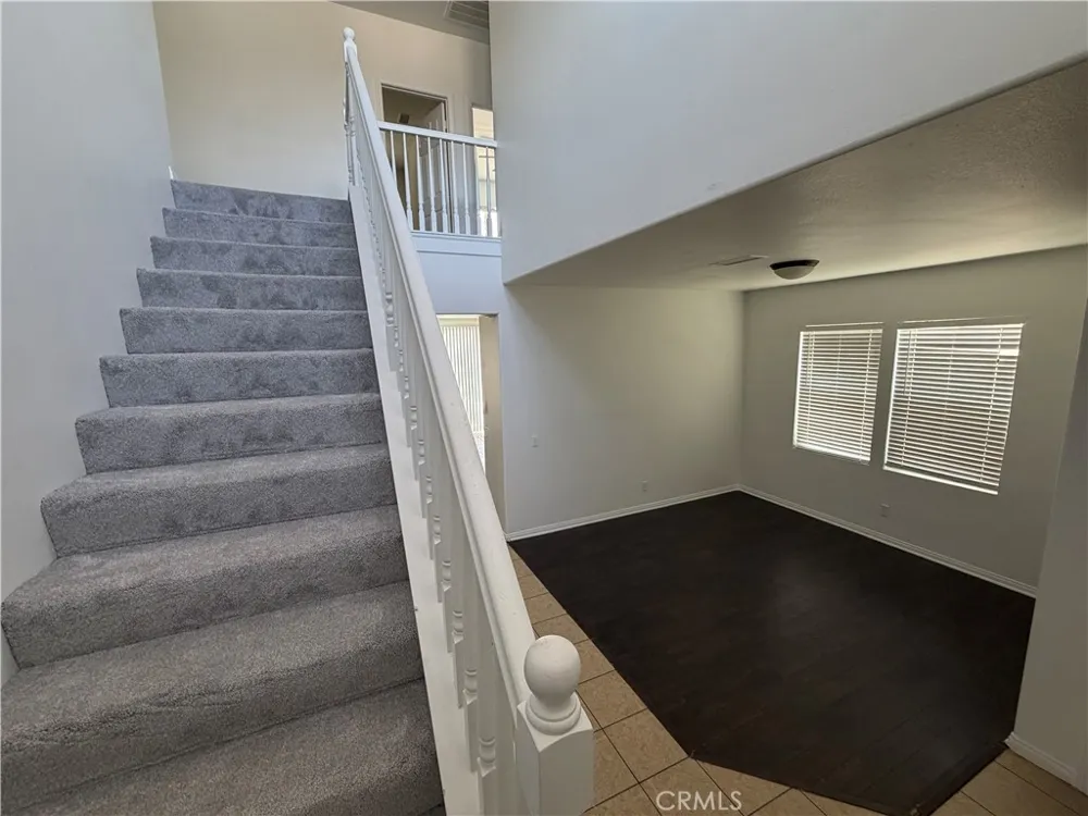 3102 San Luis Drive Lancaster, CA 93535