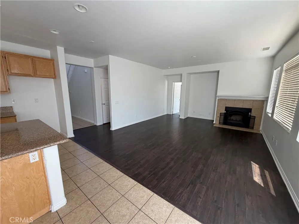3102 San Luis Drive Lancaster, CA 93535