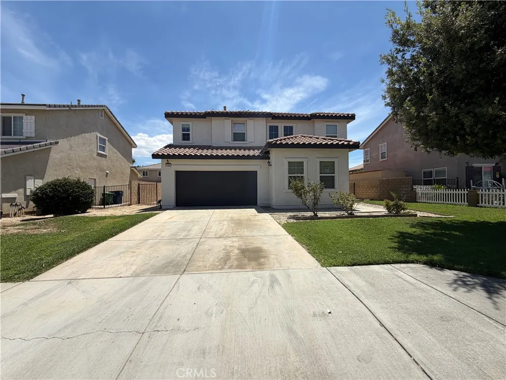 3102 San Luis Drive Lancaster, CA 93535