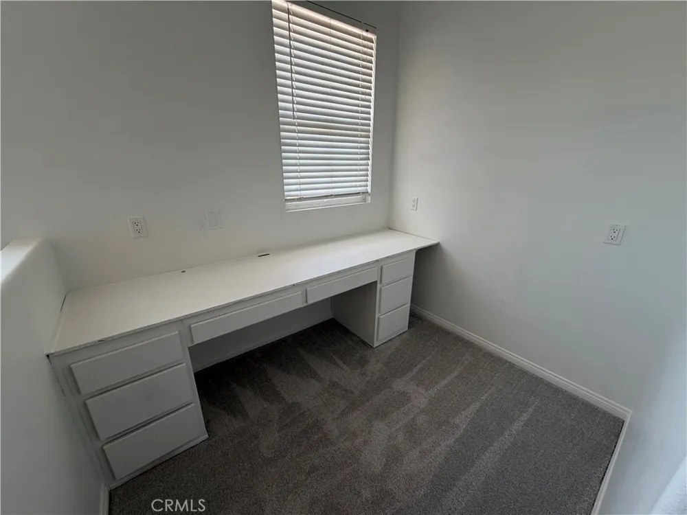 3102 San Luis Drive Lancaster, CA 93535
