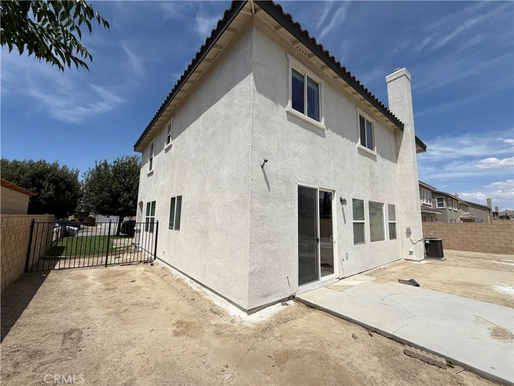 3102 San Luis Drive Lancaster, CA 93535