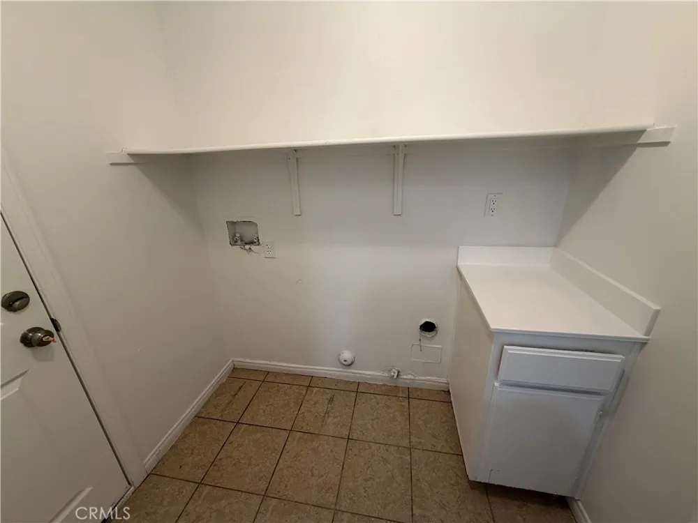 3102 San Luis Drive Lancaster, CA 93535