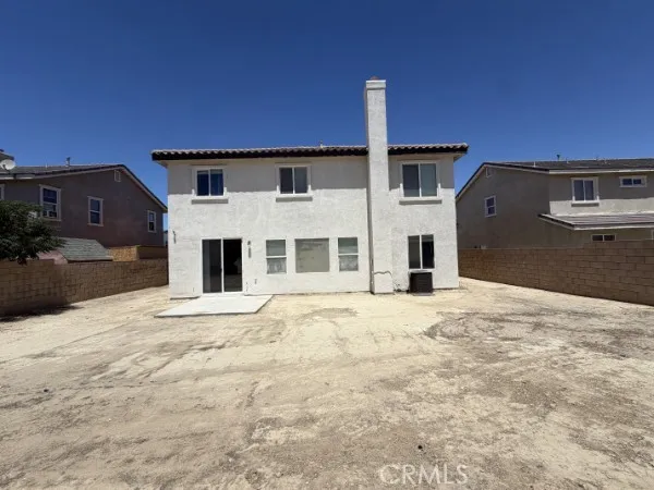 3102 San Luis Drive Lancaster, CA 93535