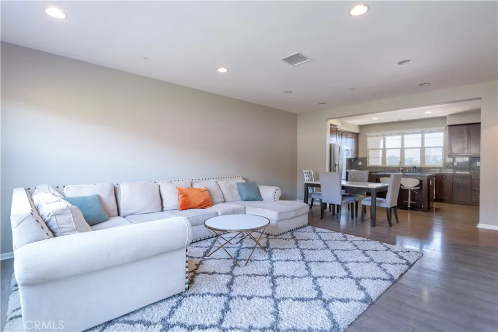 812 Citrus Court Claremont, CA 91711