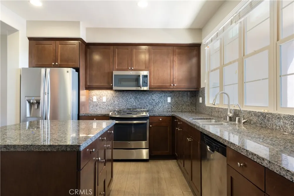 812 Citrus Court Claremont, CA 91711