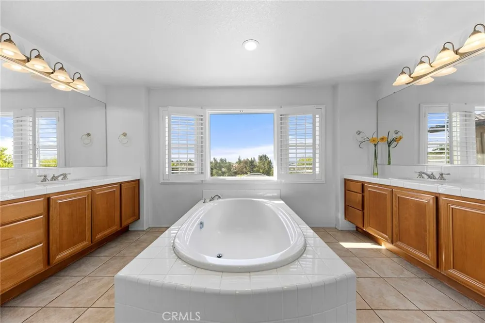 5128 Glenview Street Chino Hills, CA 91709