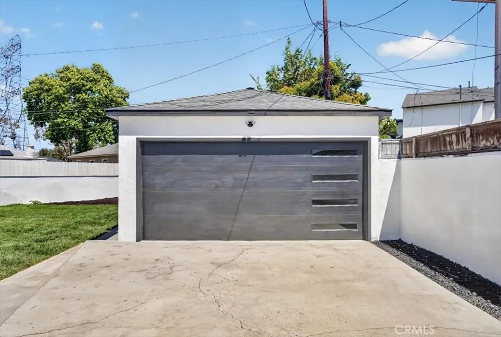 5134 Faust Lakewood, CA 90713