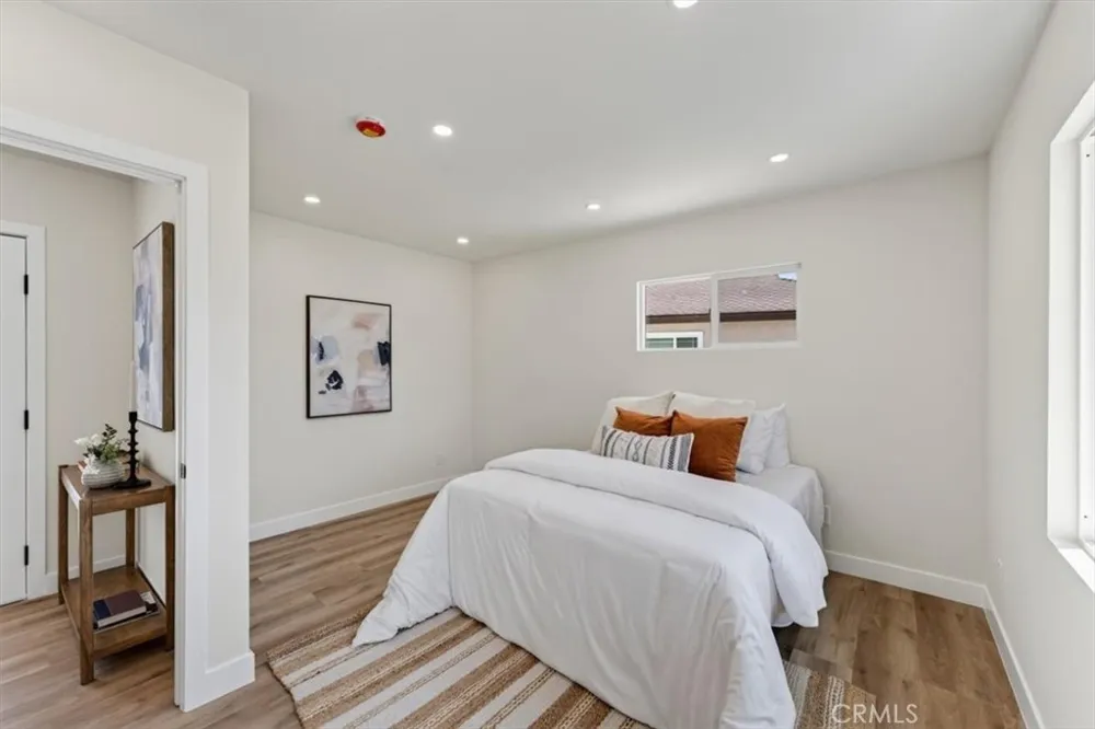 5134 Faust Lakewood, CA 90713