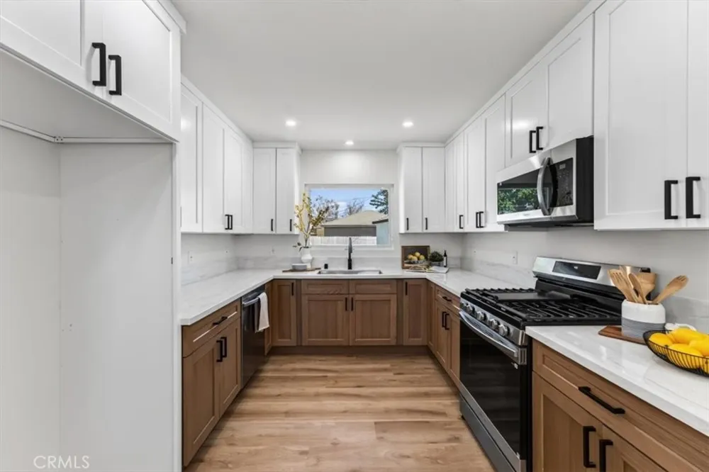 5134 Faust Lakewood, CA 90713