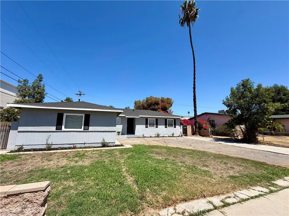 10091 Shirley Riverside, CA 92503