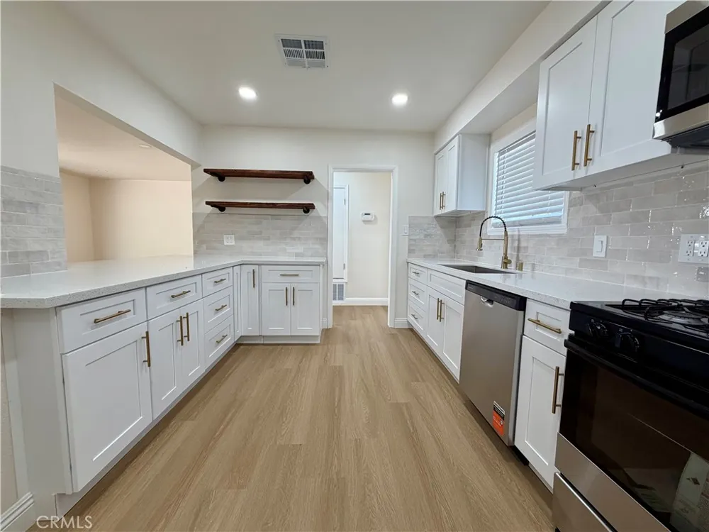 10091 Shirley Riverside, CA 92503