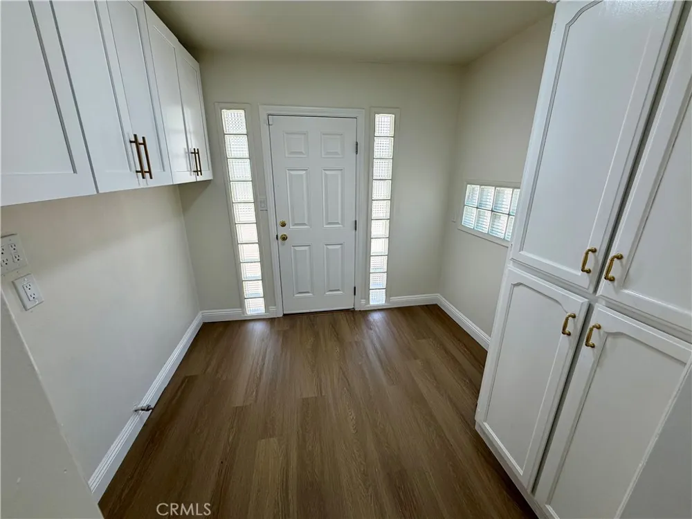 10091 Shirley Riverside, CA 92503
