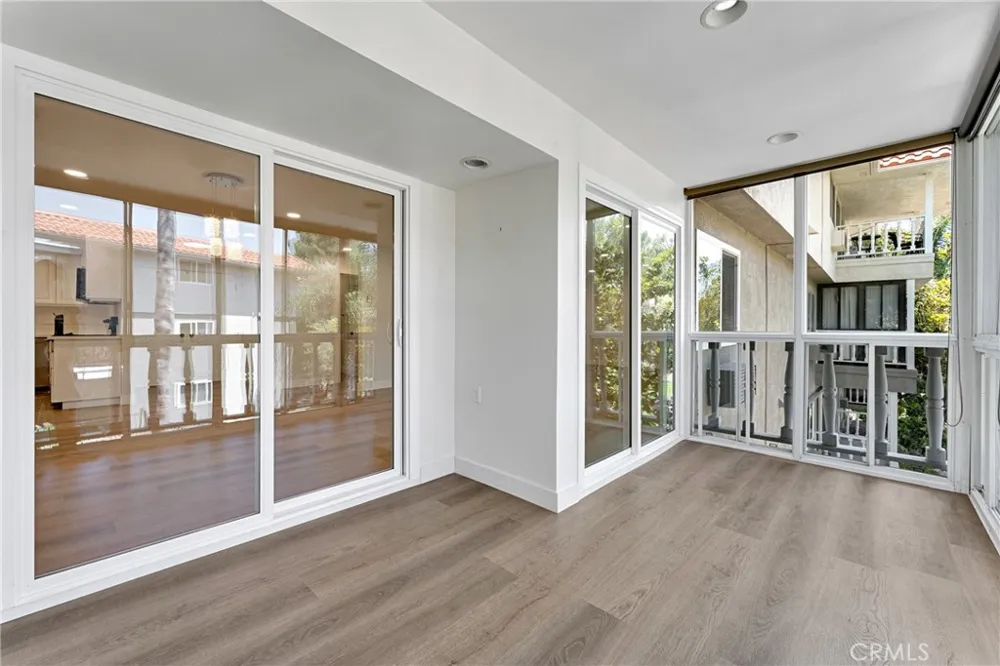 2405 Via Mariposa W Unit# 2C Laguna Woods, CA 92637