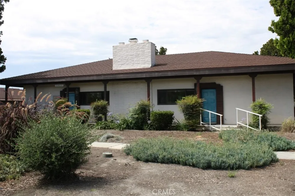 2011 W Katella #1 Anaheim, CA 92804