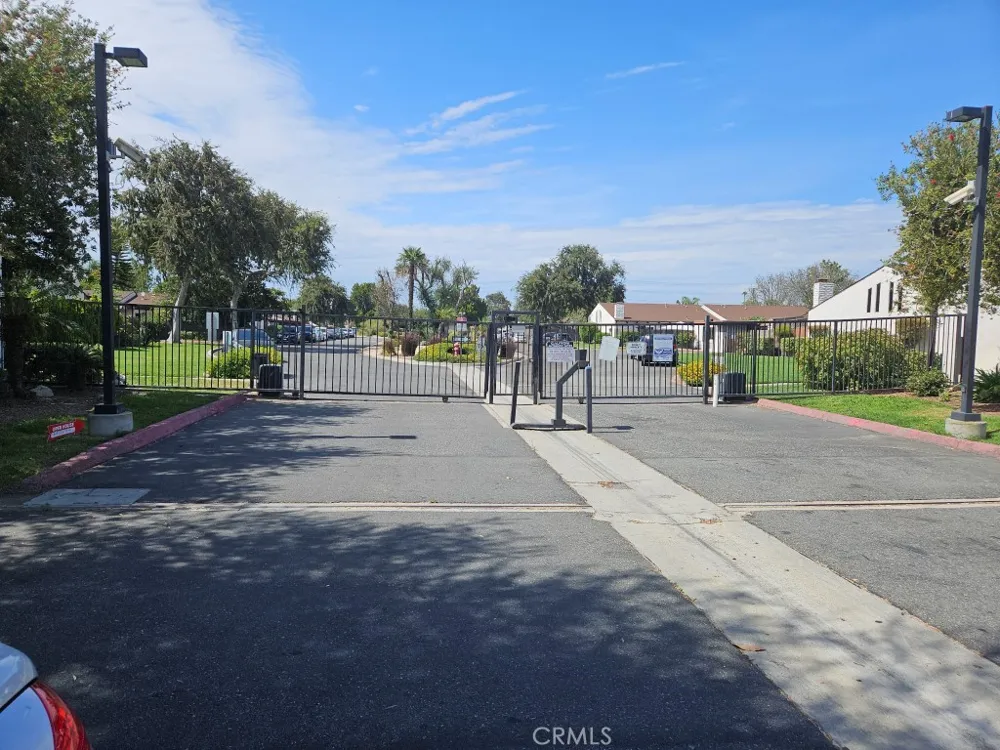 2011 W Katella #1 Anaheim, CA 92804