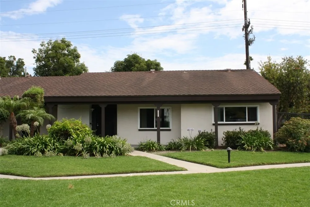 2011 W Katella #1 Anaheim, CA 92804