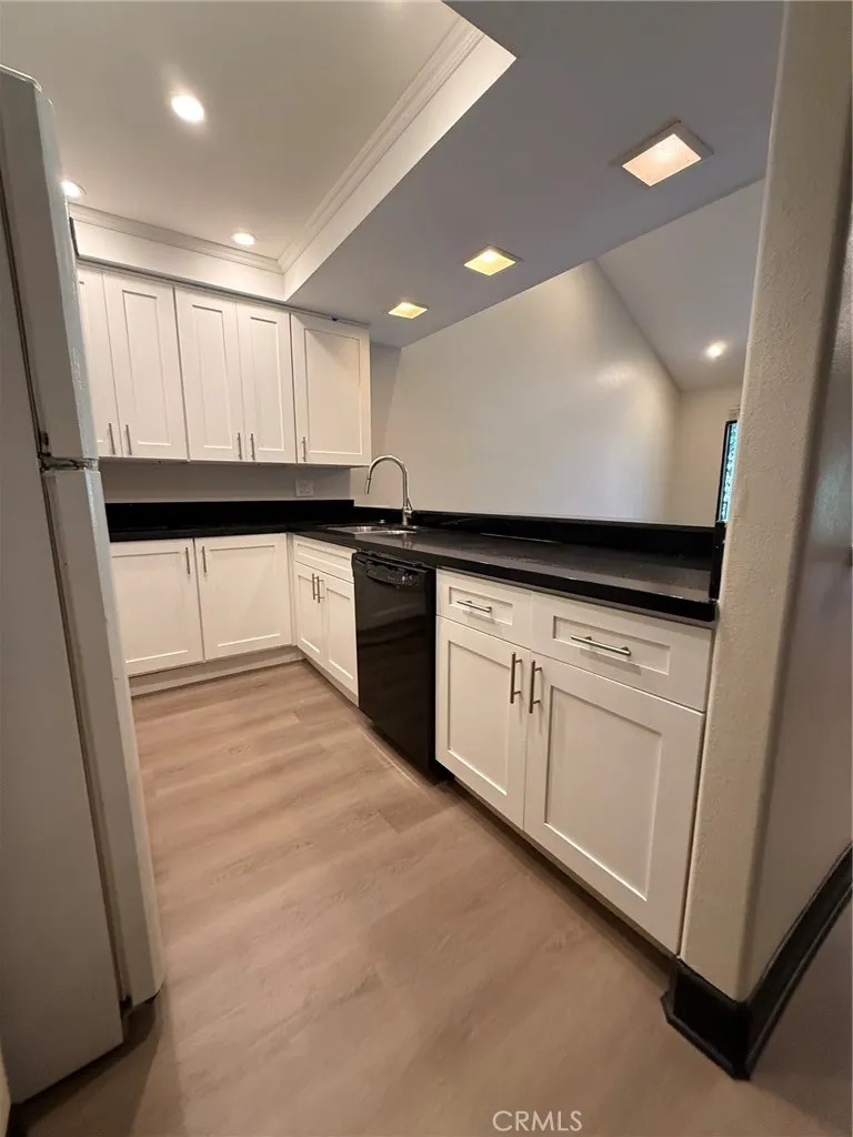 300 S Prospectors Diamond Bar, CA 91765