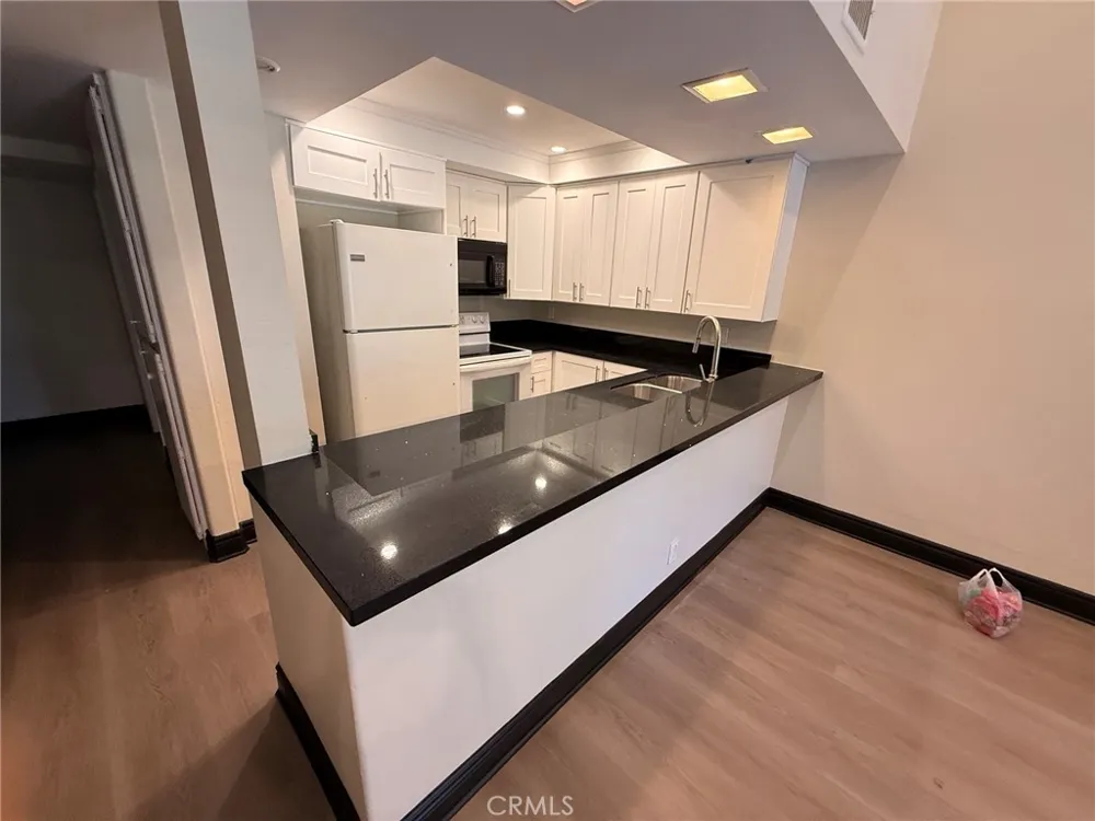 300 S Prospectors Diamond Bar, CA 91765