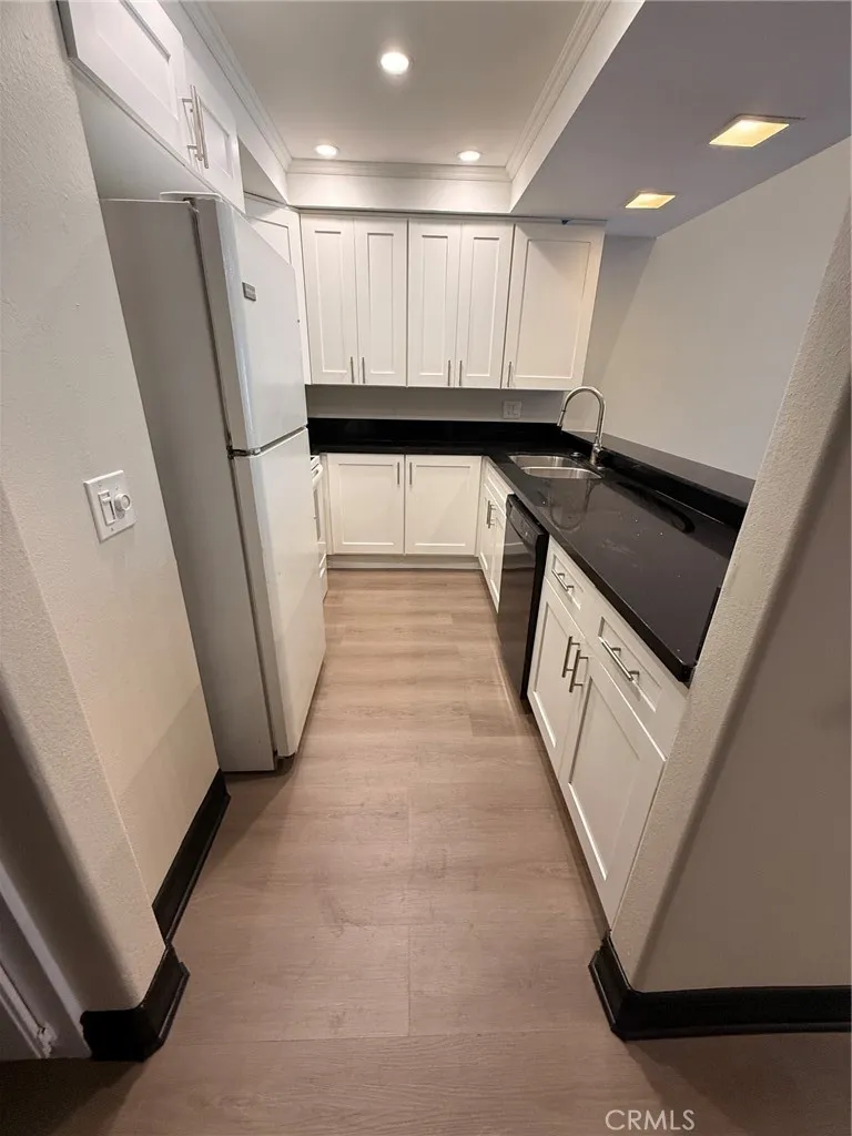 300 S Prospectors Diamond Bar, CA 91765