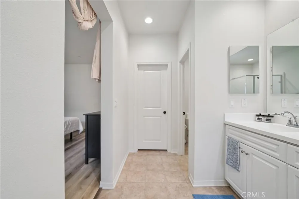 2818 E Berry Loop Privado #66 Ontario, CA 91761