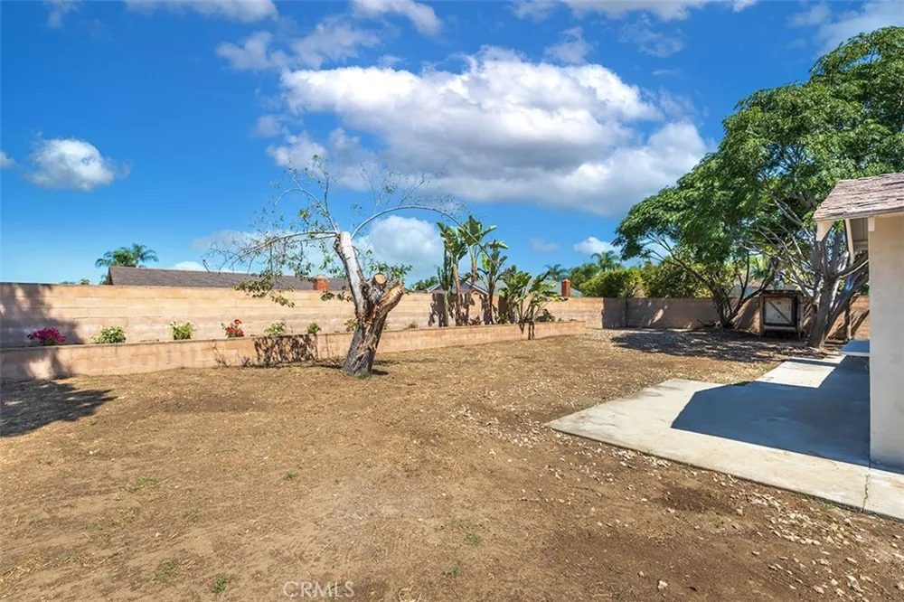 12638 Ramona Chino, CA 91710