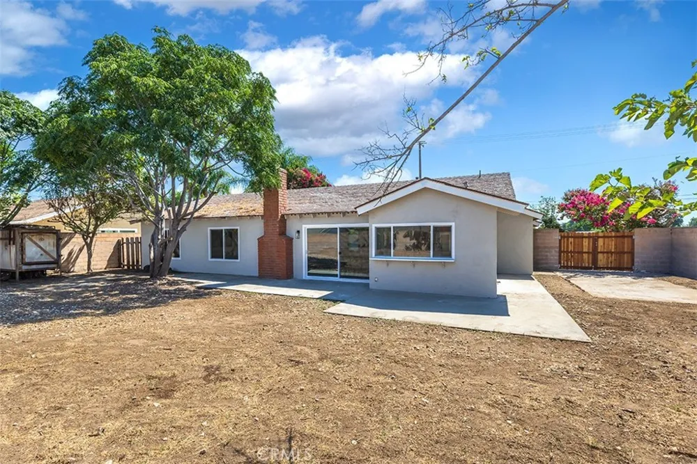 12638 Ramona Chino, CA 91710