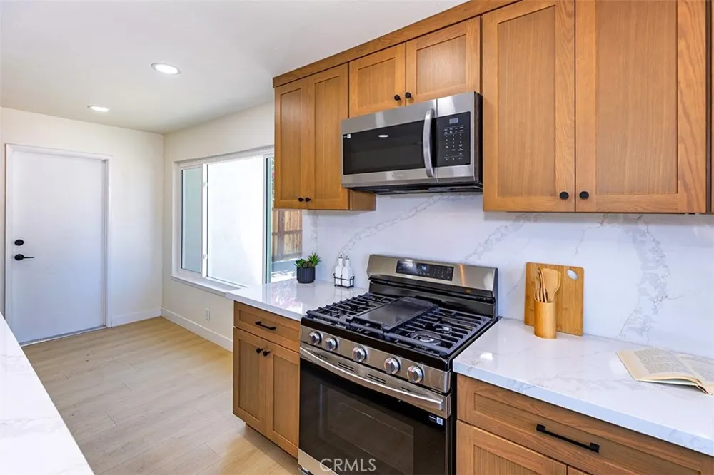 12638 Ramona Chino, CA 91710