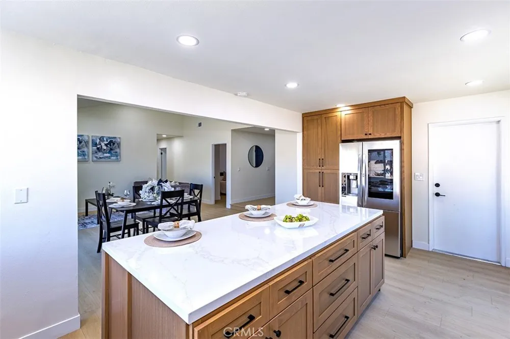 12638 Ramona Chino, CA 91710