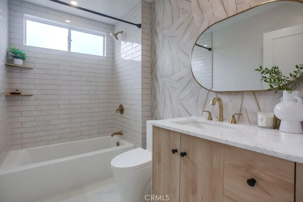 13630 Portofino Del Mar, CA 92014