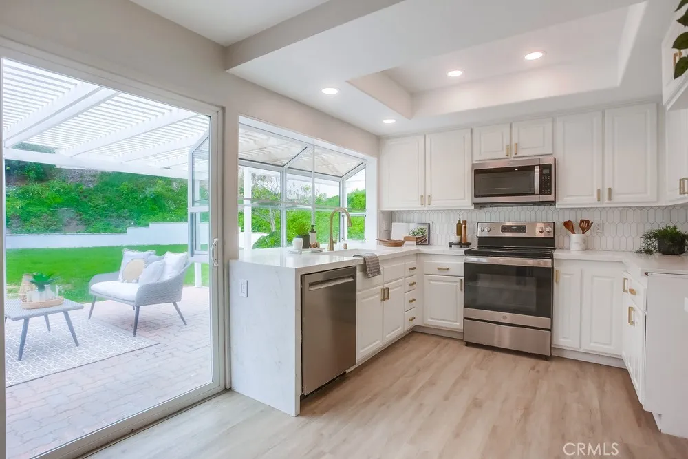 13630 Portofino Del Mar, CA 92014