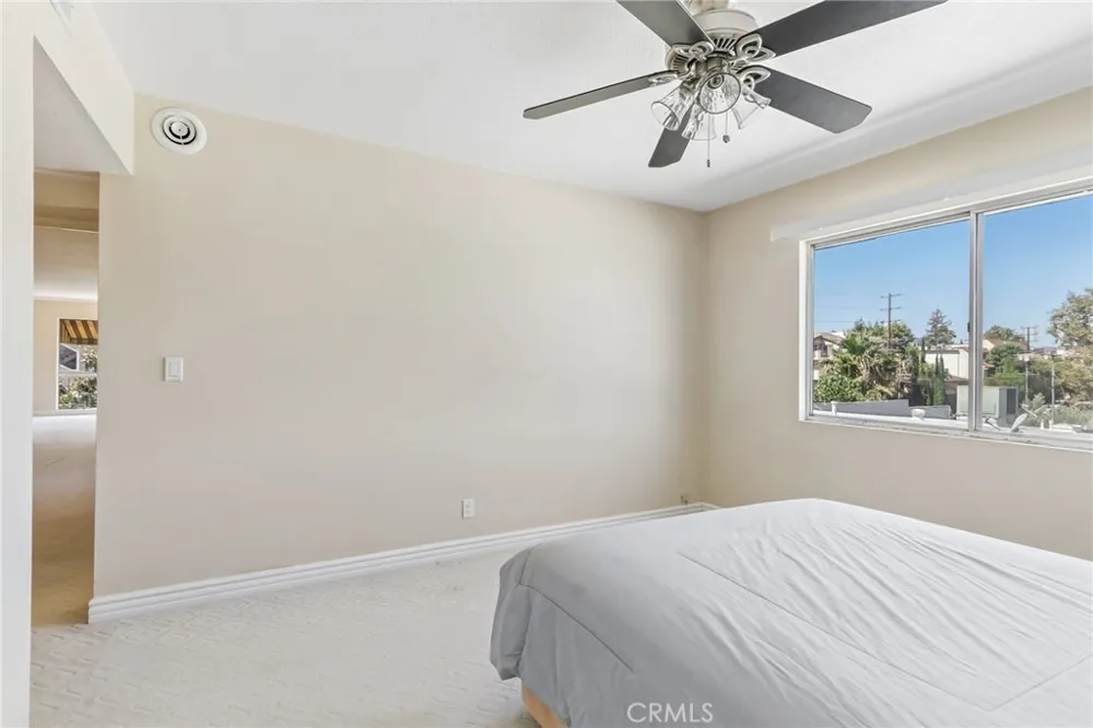 11507 Moorpark Street ##305 Studio City, CA 91602