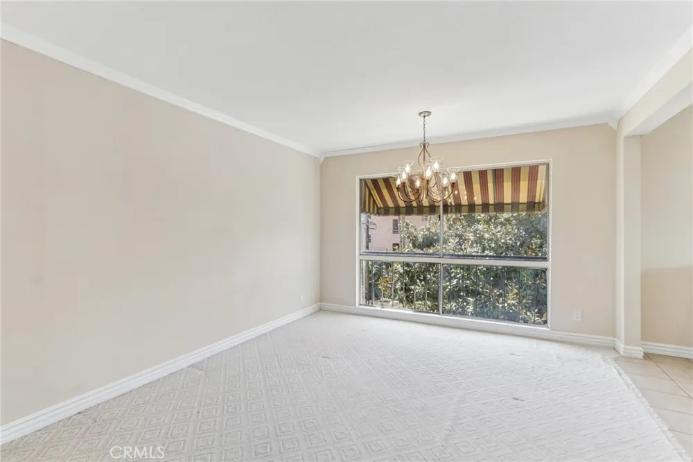 11507 Moorpark Street ##305 Studio City, CA 91602