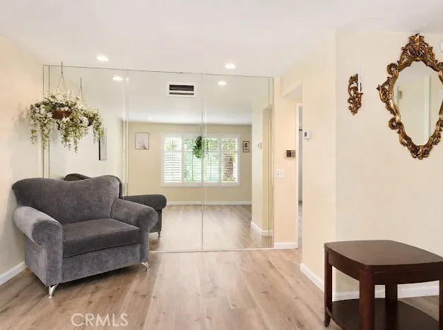 8714 Willis Panorama City, CA 91402