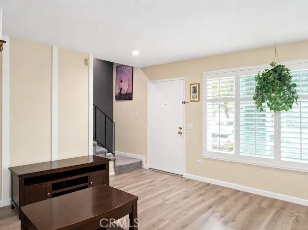 8714 Willis Panorama City, CA 91402
