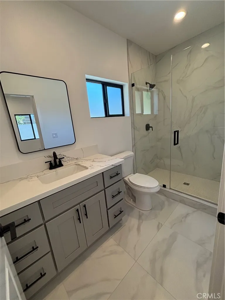 1664 Glen Avenue Pasadena, CA 91103