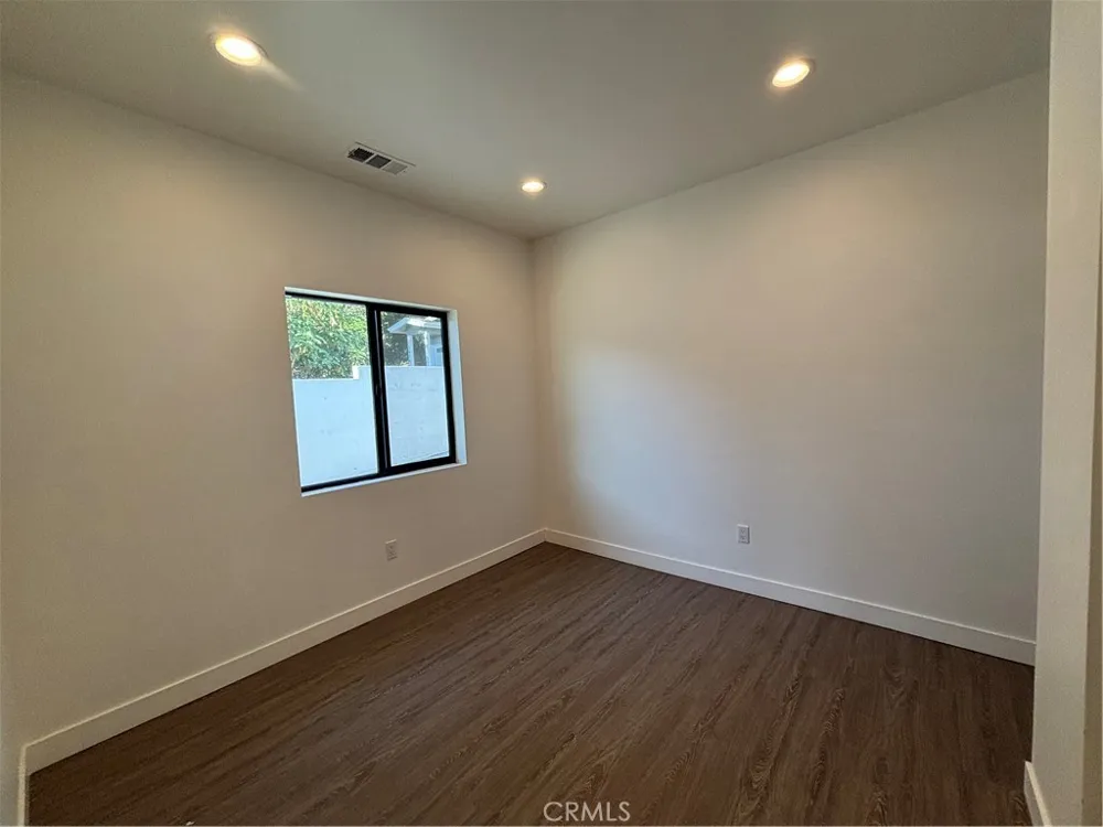 1664 Glen Avenue Pasadena, CA 91103