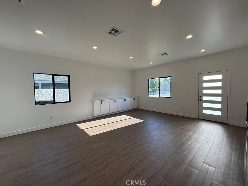 1664 Glen Avenue Pasadena, CA 91103