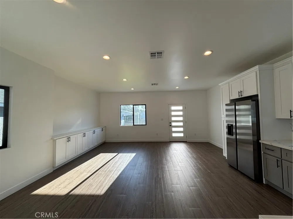 1664 Glen Avenue Pasadena, CA 91103