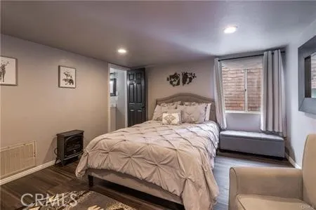 33417 Cedar Dr Arrowbear, CA 92382
