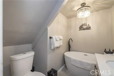 33417 Cedar Dr Arrowbear, CA 92382