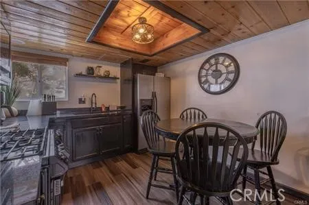 33417 Cedar Dr Arrowbear, CA 92382