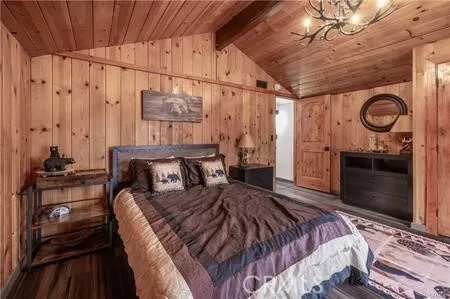 33417 Cedar Dr Arrowbear, CA 92382