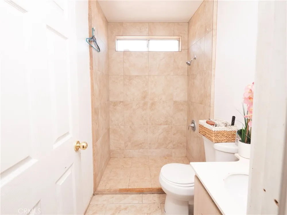 11430 Star Street Adelanto, CA 92301