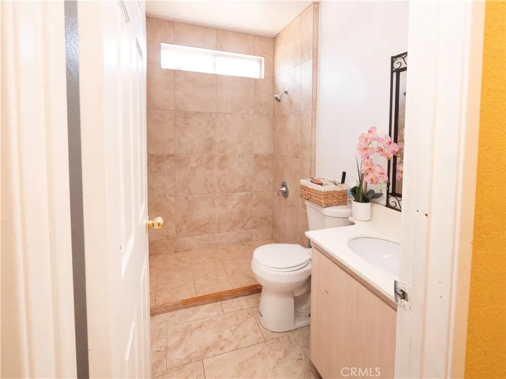 11430 Star Street Adelanto, CA 92301