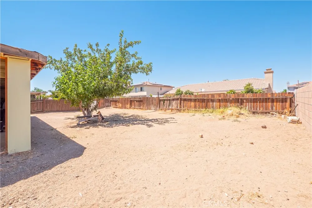 11430 Star Street Adelanto, CA 92301