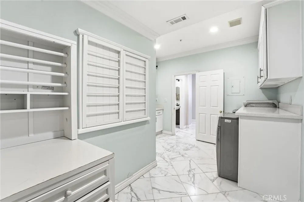 1067 Trevecca Claremont, CA 91711