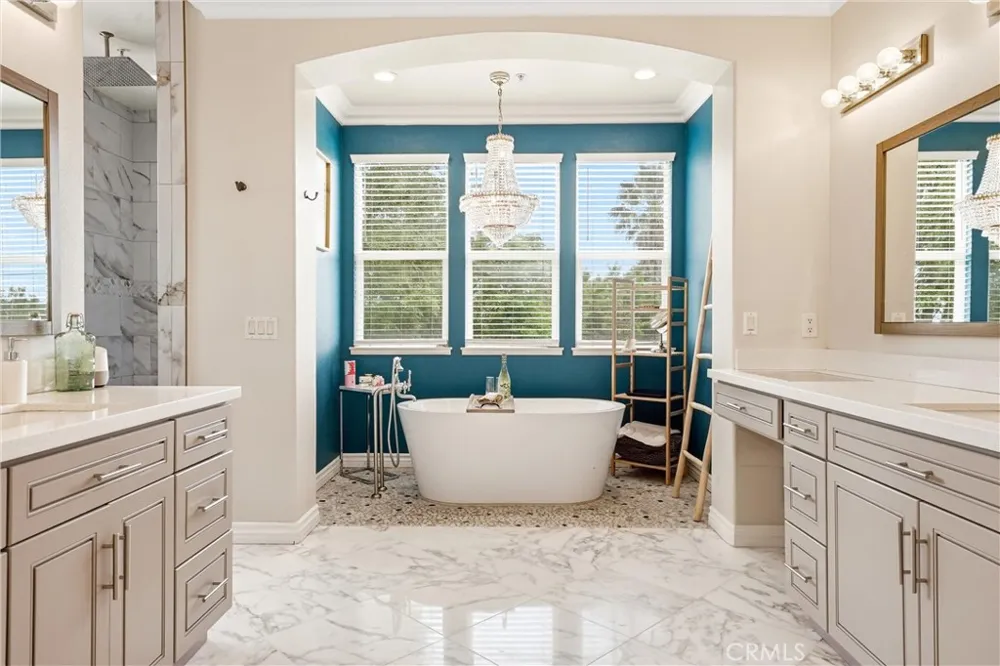 1067 Trevecca Claremont, CA 91711